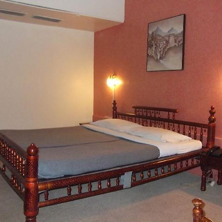 Hotel Bluehill Bhavnagar Exterior foto