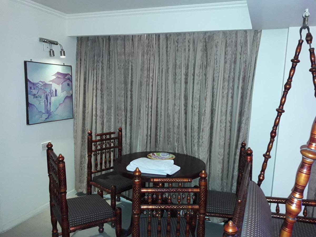Hotel Bluehill Bhavnagar Exterior foto
